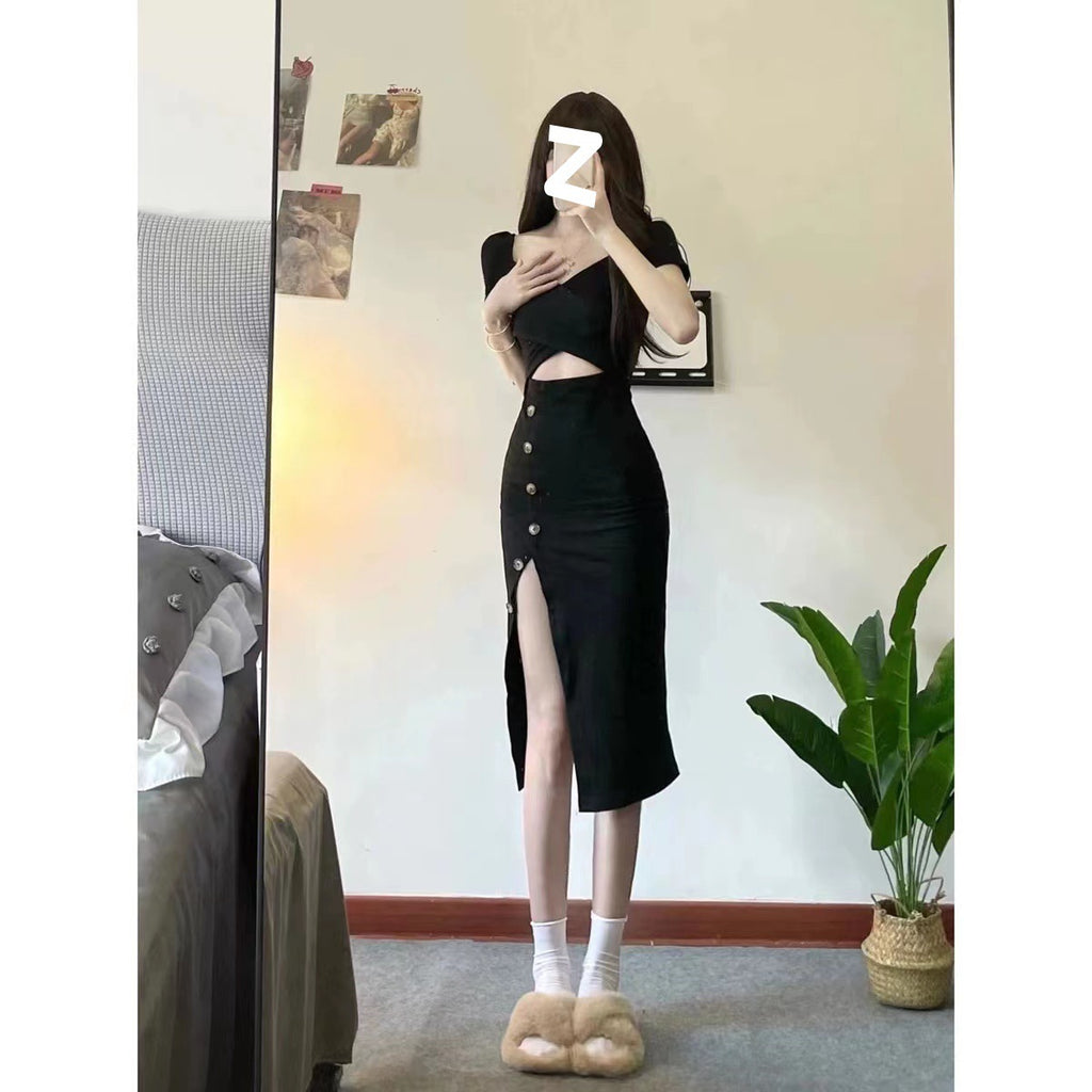 Short-Sleeved Slit Hip-Covering Dress